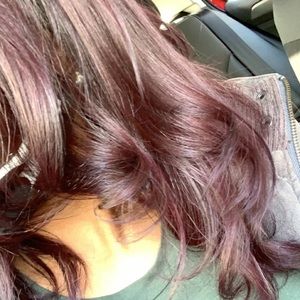 Meet your Posher, Nicole